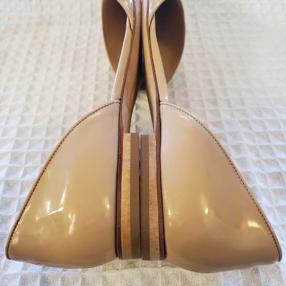 Manolo D'Orsay Flats - Picture 5 of 10